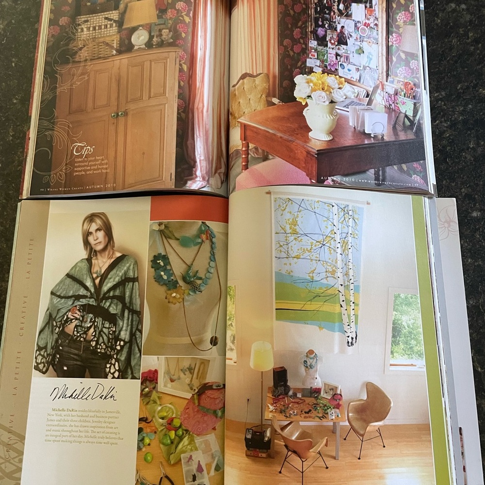 Where Women Create Magazine Set - Picture 3 of 4
